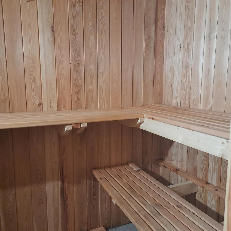 Hotel Ravnjak Dobrilovina エクステリア 写真
