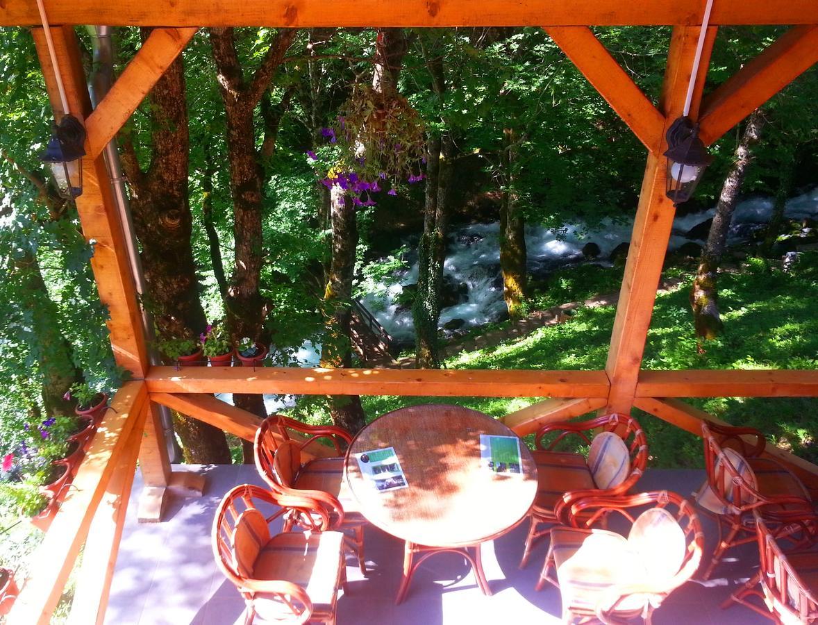 Hotel Ravnjak Dobrilovina エクステリア 写真